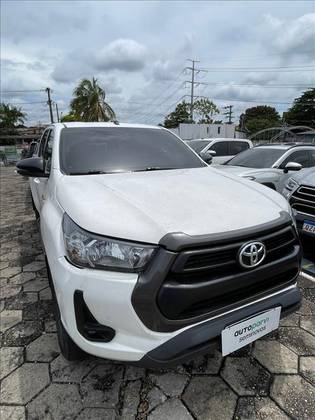 TOYOTA HILUX 2.8 D-4D TURBO DIESEL CD SR 4X4 AUTOMÁTICO